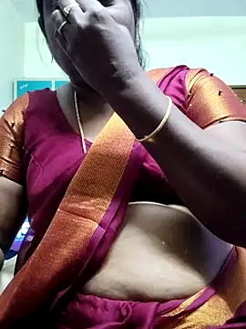 Webcam Model (yamini1431)  is live.Free join now!