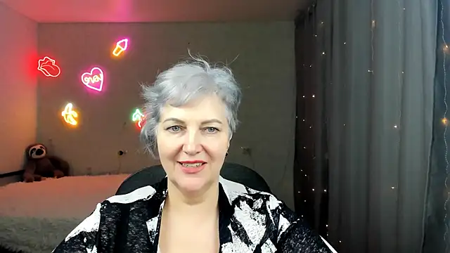 Mary-Leee live sex cam