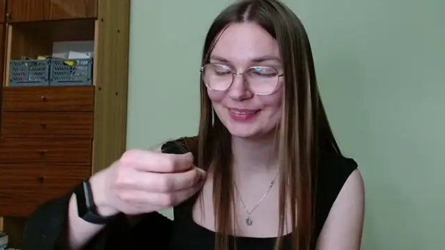 LooveELLYx live sex cam