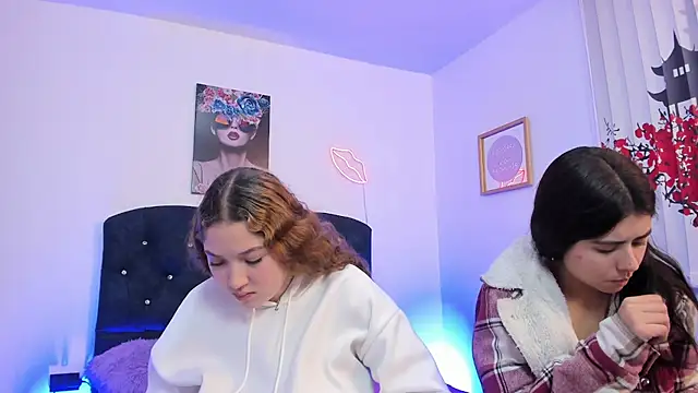 Preview of valeria_and_zoe