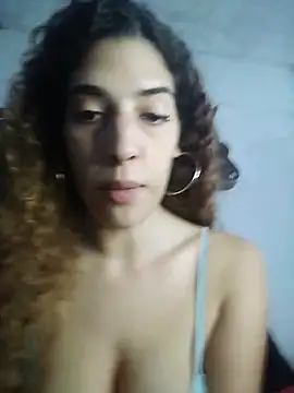 Kleopatracolo live sex cam