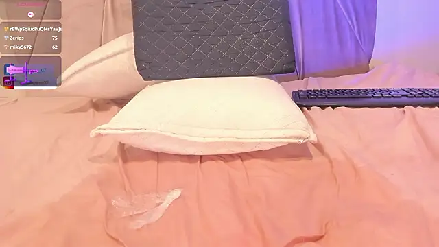 melany__08 (F young) - Ride dildo