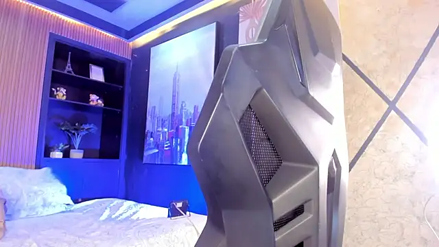 allicecopper (F teen) - flash boobs