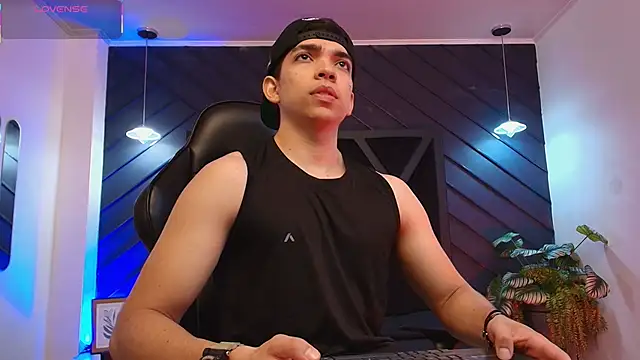 julian_mercier (M twink) - 💦CUM PUBLIC💦