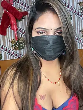 cuti-naina - CUTI-NAINA's free webcam - UK Sex Cams