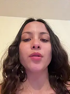 Webcam Model (Megan_Rodrigo)  is live.Free join now!