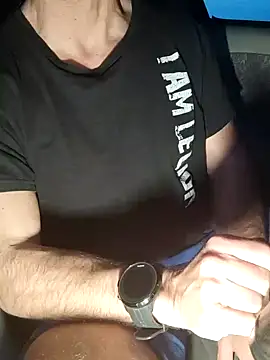 GreekGuyOutdoors's live cam