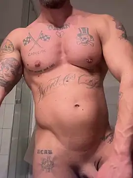 Tiziano94's live cam