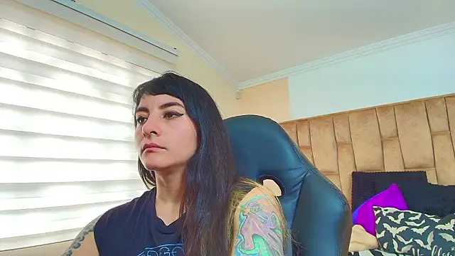 naughty_kittenm - Naughty_Kittenm's free webcam - UK Sex Cams