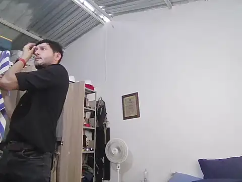 2020dastan - 2020dastan's free webcam - UK Sex Cams