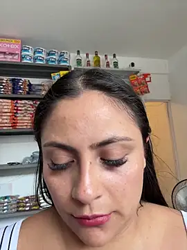angie_e (Ask my age) - Naked in front of the boss😈🤫