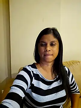 sensual_indian7 (F milf) - Ice cube show