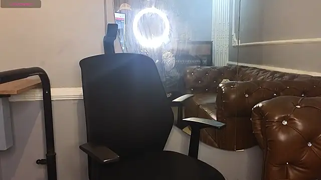 liamrivers_ (M young) - #anal #bbc #beardy #bisexuals #black-hair #cam2cam #cheapest-privates #colombian #doggy-style #ebony #flexing #hd #masturbation #muscular #oil-show #outdoor #penis-ring #recordable-privates #recordable-publics #small-audience #smoking #spanish-speaking #spanking #striptease #top #trimmed #young