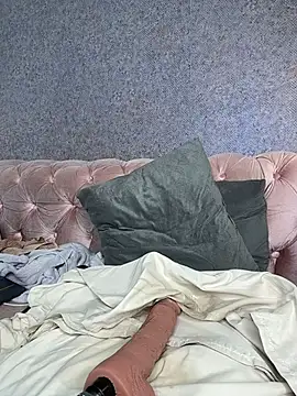 grace77__ - Grace77__'s free webcam - UK Sex Cams