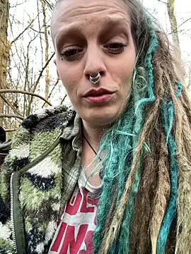 menadreadfull - MenaDreadfull's free webcam - UK Sex Cams