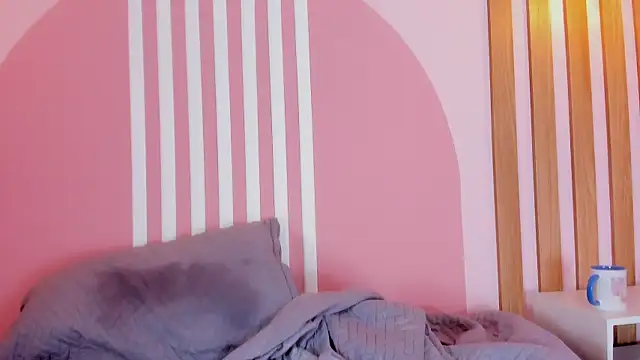 lannajansen - Lannajansen's free webcam - UK Sex Cams