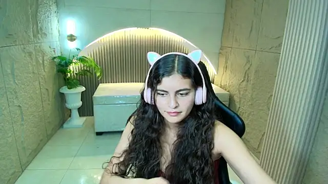 dany_r_ - Dany_r_'s free webcam - UK Sex Cams