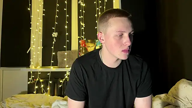 love4couple - Love4couple's free webcam - UK Sex Cams