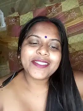 Night-Queen5 Live Webcam on Stripchat