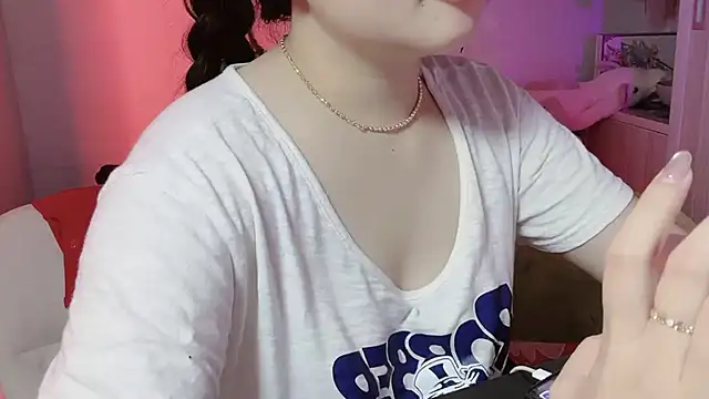 bechinh_lee - BeChinh_Lee's free webcam - UK Sex Cams