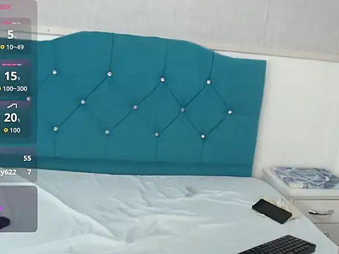 LeoMonnroe webcam stripchat model stream image