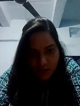 Anushka_Singh0