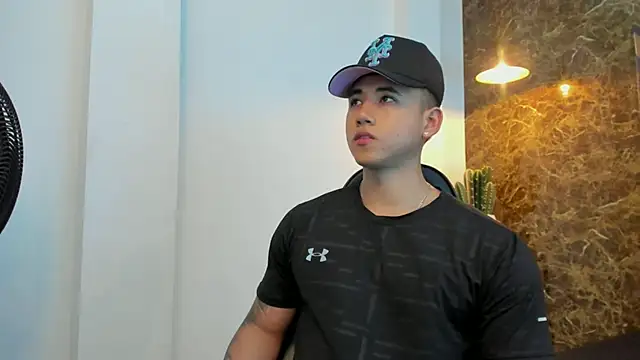 draven_marceaux (M twink) - CUM + EAT CUM  IN PUBLIC 💦