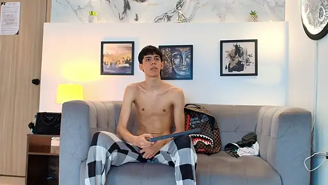 twinks_friends - TWINKS_FRIENDS's free webcam - UK Sex Cams