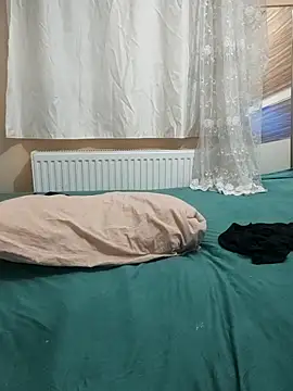 sevimlikelebek29 - Sevimlikelebek29's free webcam - UK Sex Cams