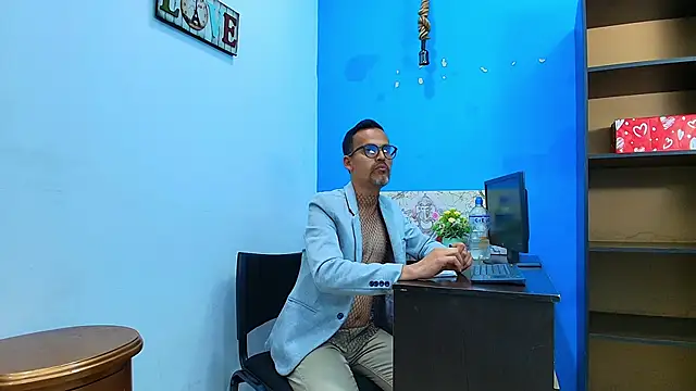 Oswalldo__ webcam stripchat model stream image