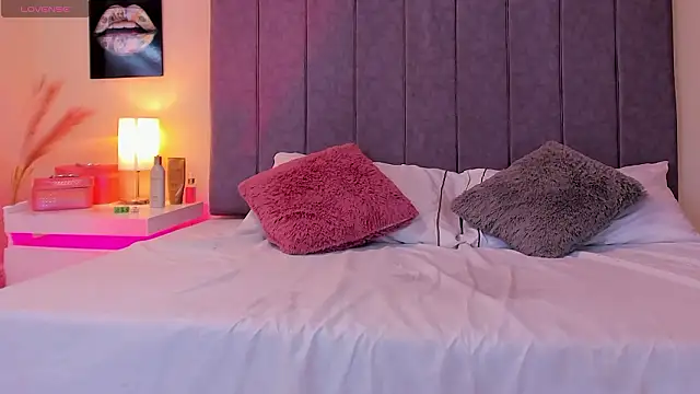 PAMELA_BRANZ live sex cam