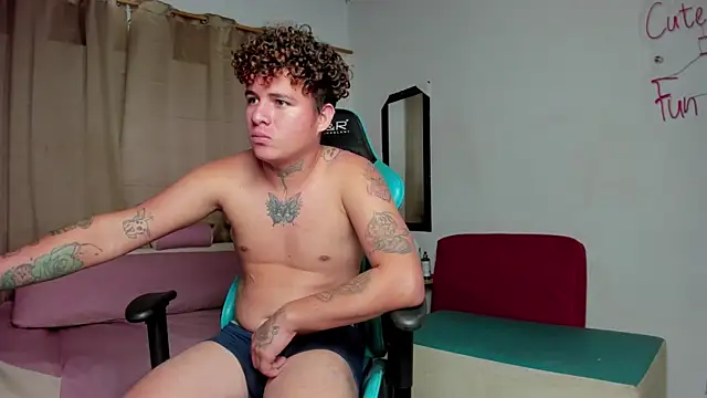 Cute_hot_9 live sex cam