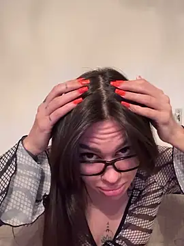 SiennaLuxexx Live Webcam on Stripchat