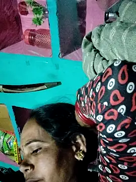 pooja750 - Pooja750's free webcam - UK Sex Cams