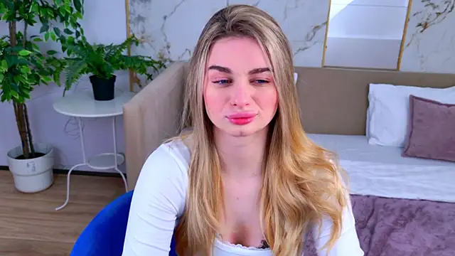 sweetylicky - SweetyLicky's free webcam - UK Sex Cams