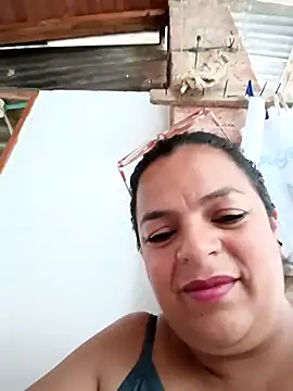 mia-glow (G milf) - Have my client oil my breasts. 😈TICKET