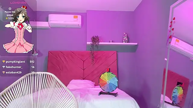 nina_swaan - Nina_swaan's free webcam - UK Sex Cams