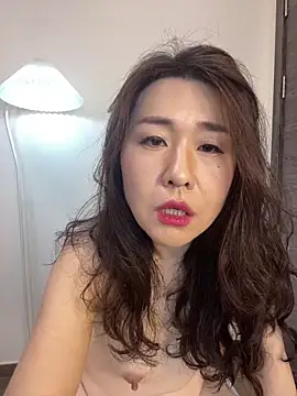 美女DAYUER66在线直播