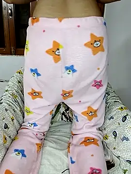 miss_raavy from StripChat is Freechat