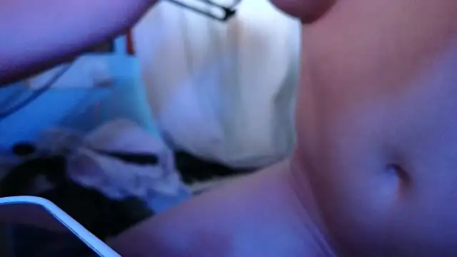 MemiSecrets live sex cam