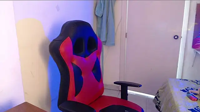 maximesex - Maximesex's free webcam - UK Sex Cams