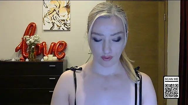 wild_silk_desire - Wild_Silk_Desire's free webcam - UK Sex Cams