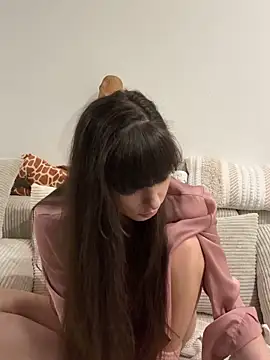 Webcam Model (Sugarbellax)  is live.Free join now!