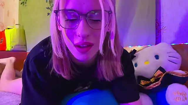 miss_barbie111 - Miss_barbie111's free webcam - UK Sex Cams