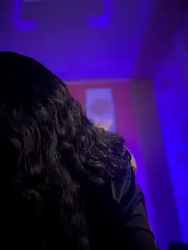 sasha-18 - Sasha-18's free webcam - UK Sex Cams