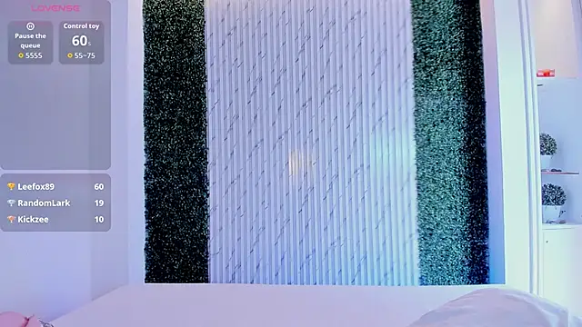 aidajones (F young) - wet pussy 🤩🥵🥵