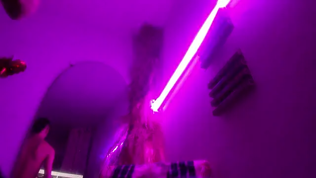 brenda_lot (T young) - I'll cum on my feet and I'll drink it