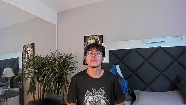 kai_storn (M twink) - Ass play