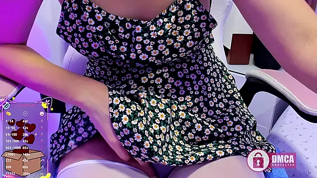 ana_gadot (F young) - flash pussy+boobs