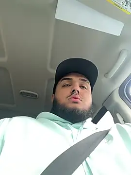 jose_vnzla (M young) - Make me cum